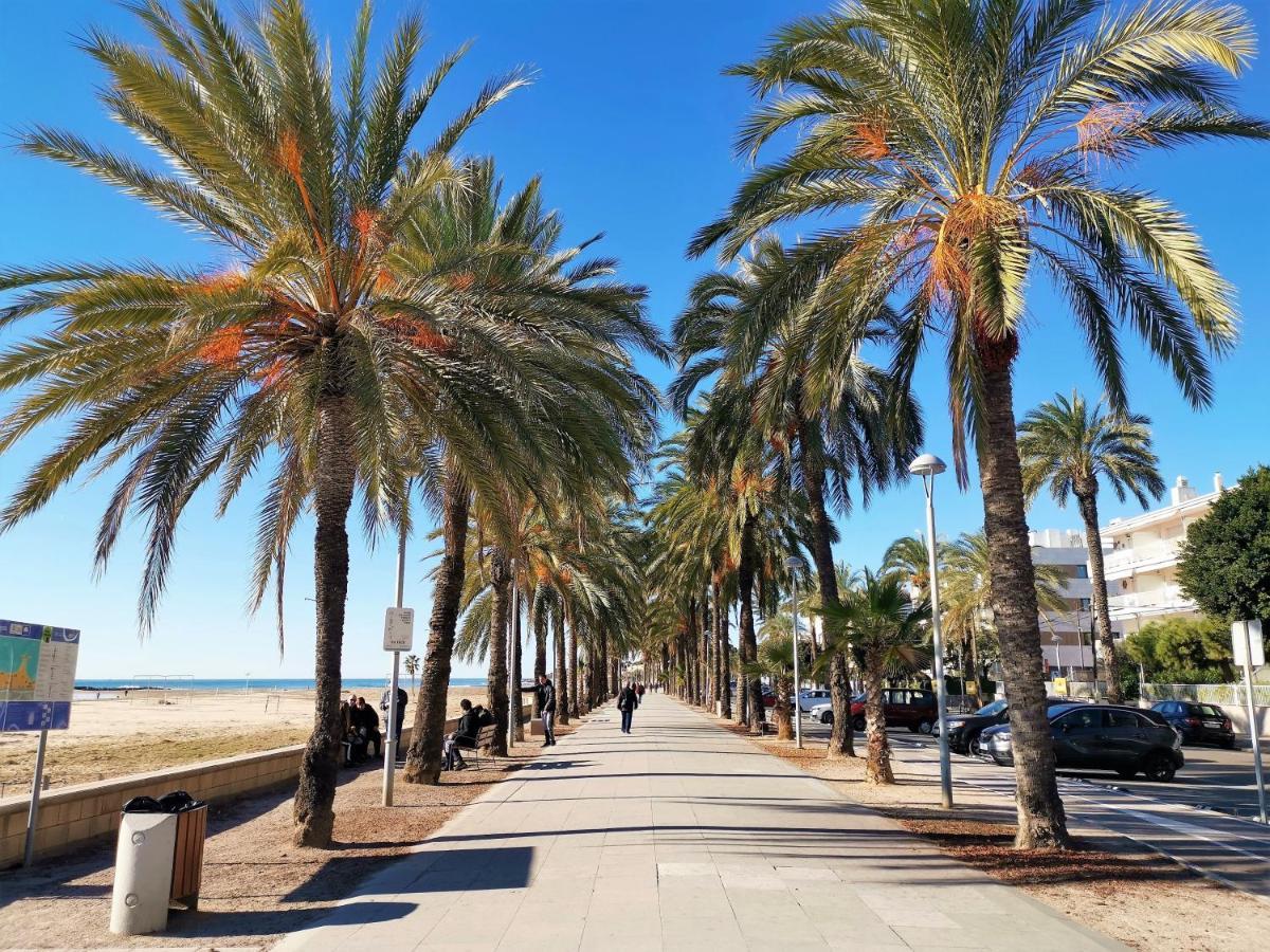 Casa Kimo Platja Apartman Vilanova i la Geltrú Kültér fotó